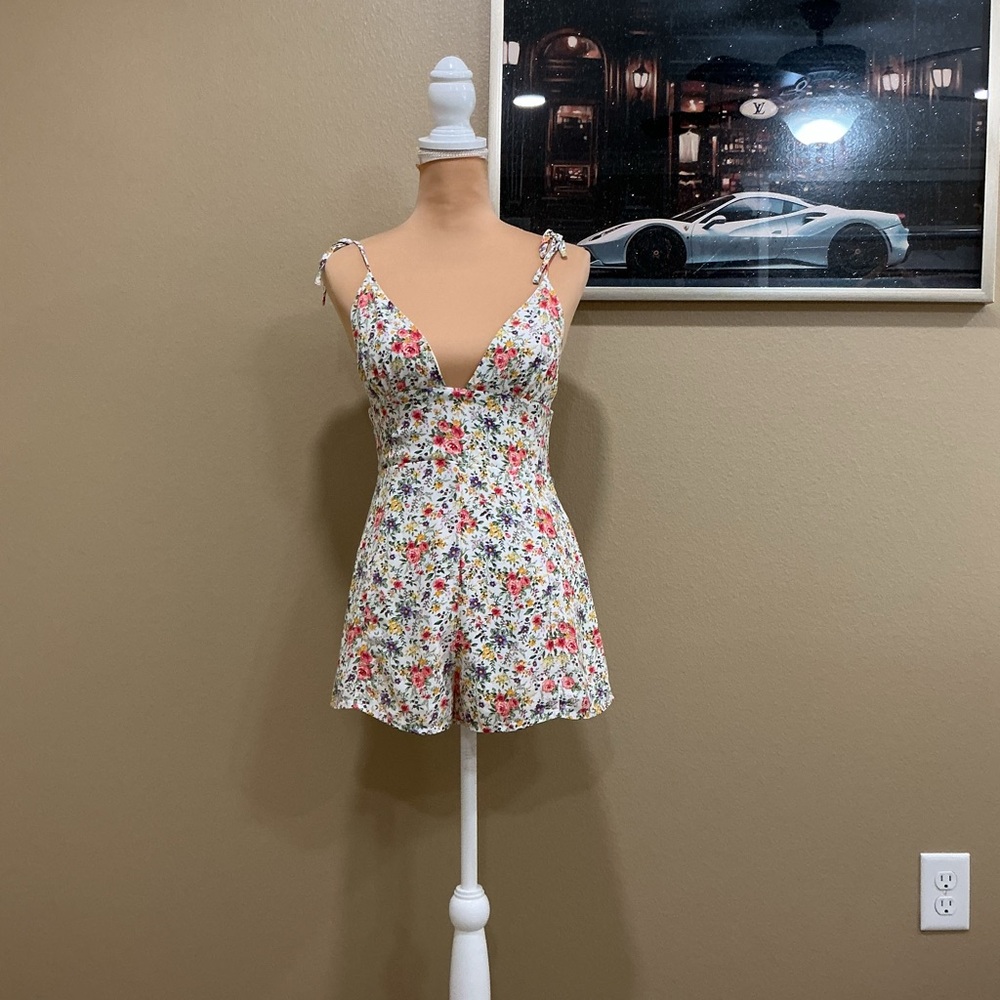 Forever 21 Floral Jumpsuit - Multicolor